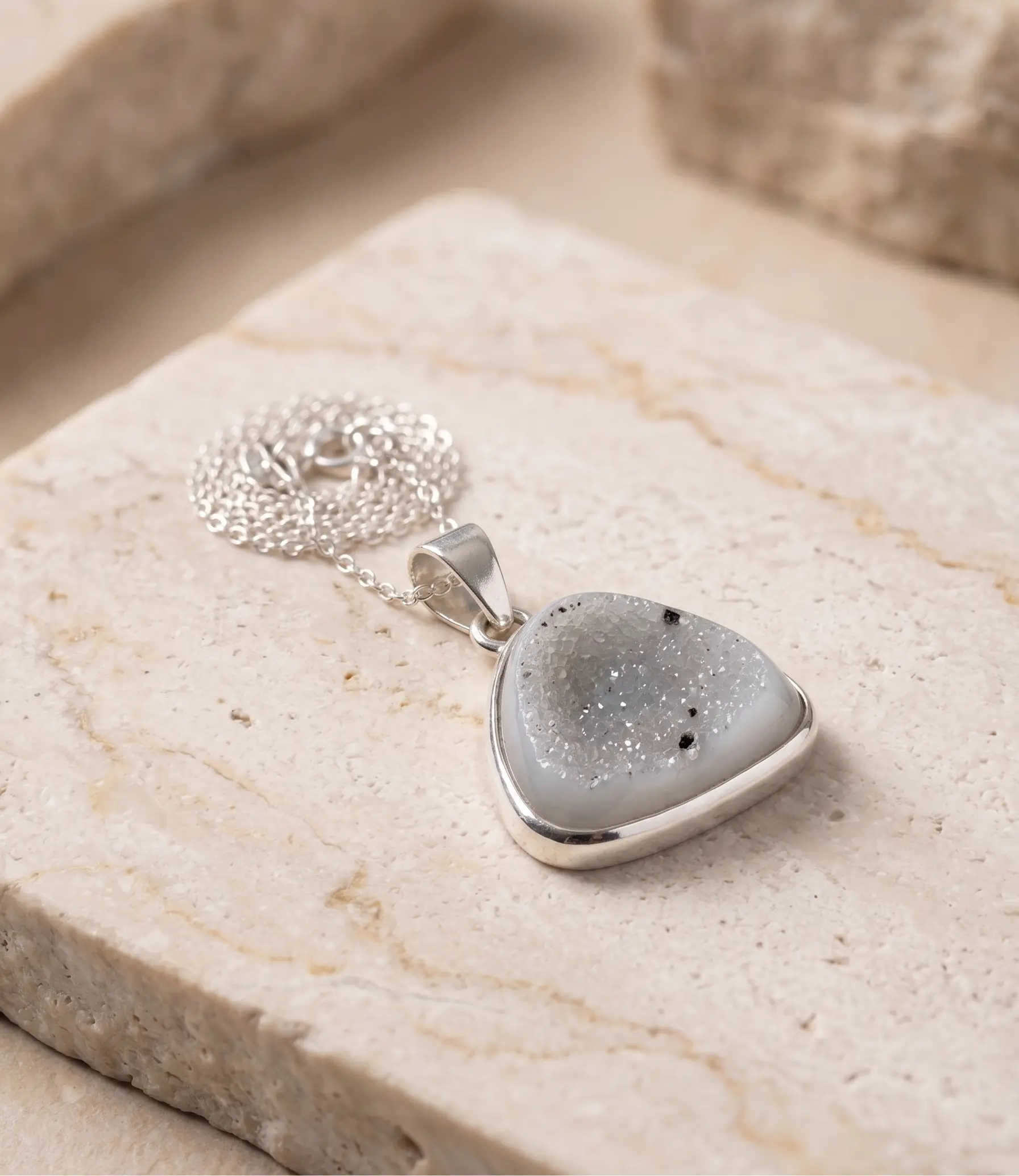 Esencia Mineral | Colgante de Ágata Drusa & Plata 925 - 3